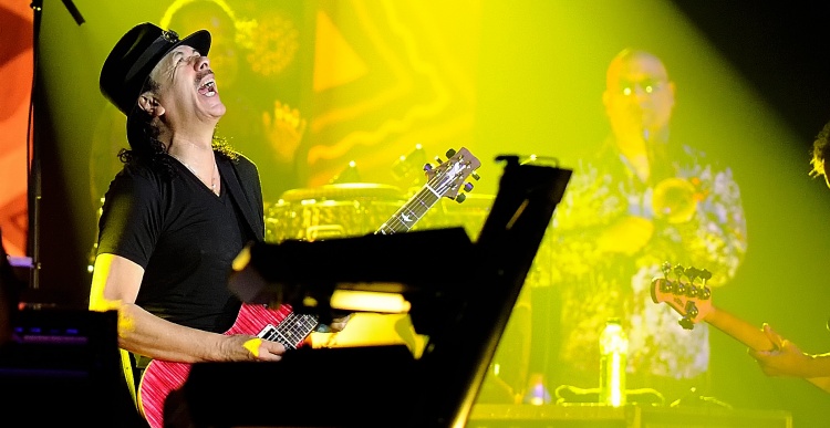 Santana store concert 2018