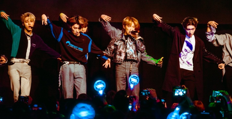 Concert ATEEZ in AFAS Live, Amsterdam op 22 maart 2020