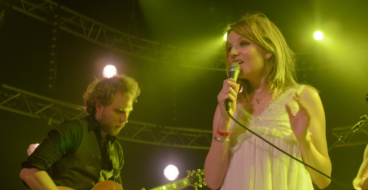 Concert Roos Rebergen & SunSunSun Orchestra in Piknik Deventer ...