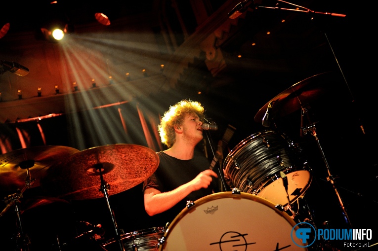 Blupaint op The Temper Trap - 14/12 - Paradiso foto