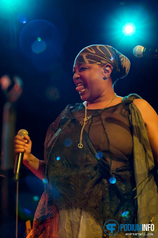 Lisa Fischer op Lisa Fischer - 10/02 - Paradiso Noord (Tolhuistuin) foto