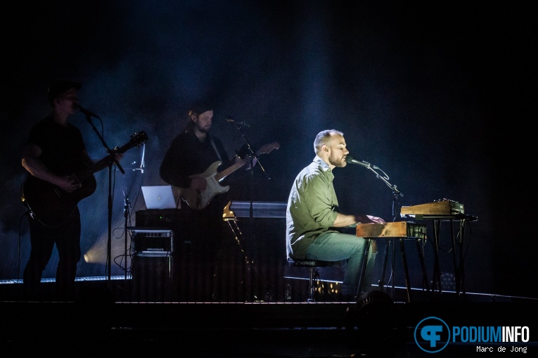 Ásgeir op Ásgeir - 18/02 - Theater Rotterdam foto