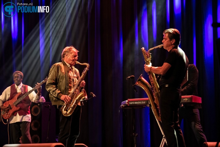 Hans Dulfer op Hans Dulfer - 11/06 - Victorie foto