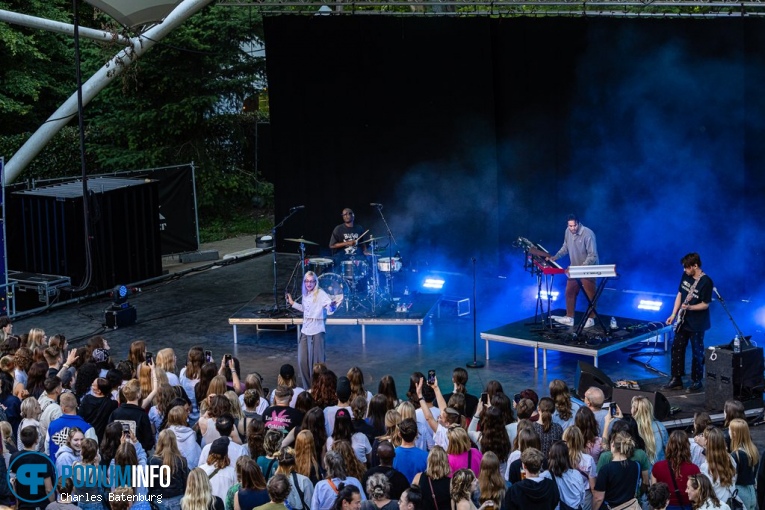 S10 op Zuiderpark Live: S10 - 28/06 - Zuiderparktheater foto