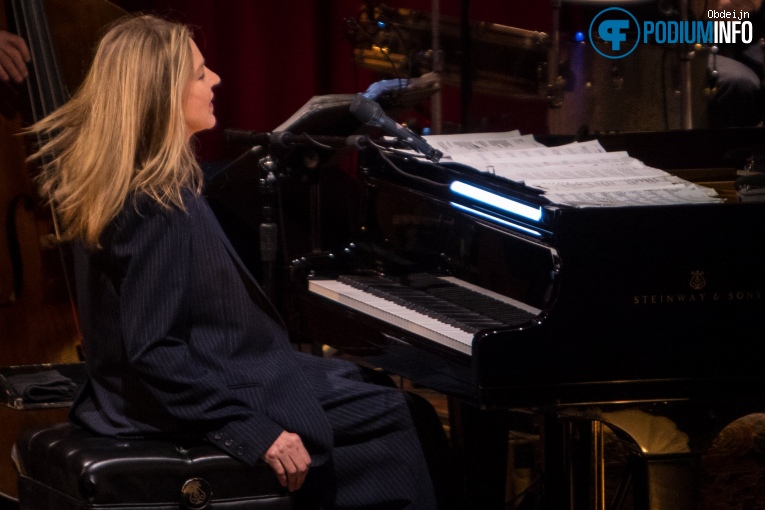 Diana Krall op Diana Krall - 03/07 - Muziekgebouw Eindhoven foto