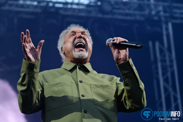 Tom Jones op Tom Jones - 10/07 - Paleis Soestdijk foto