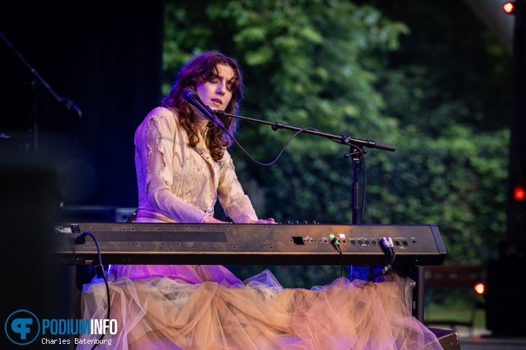 Birdy op Zuiderpark Live: Birdy - 11/07 - Zuiderparktheater foto