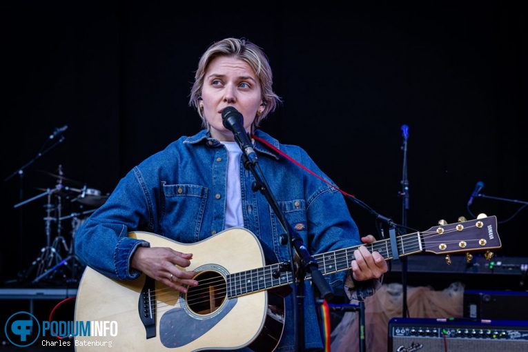 BLUAI op Zuiderpark Live: Birdy - 11/07 - Zuiderparktheater foto