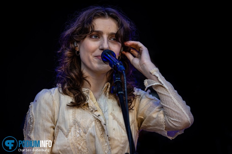 Birdy op Zuiderpark Live: Birdy - 11/07 - Zuiderparktheater foto