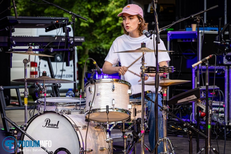 BLUAI op Zuiderpark Live: Birdy - 11/07 - Zuiderparktheater foto