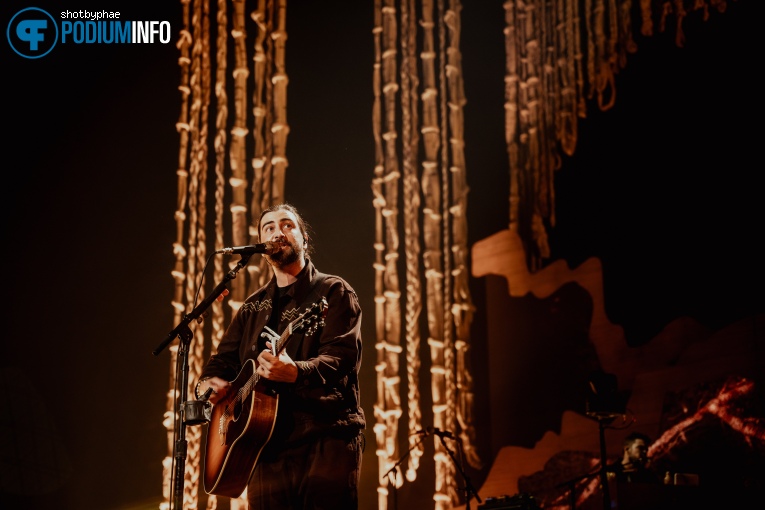 Noah Kahan op Noah Kahan - 24/08 - Ziggo Dome foto