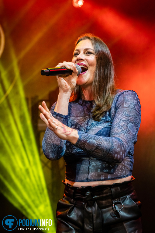 Floor Jansen op Zuiderpark Live: Floor Jansen - 07/09 - Zuiderparktheater foto