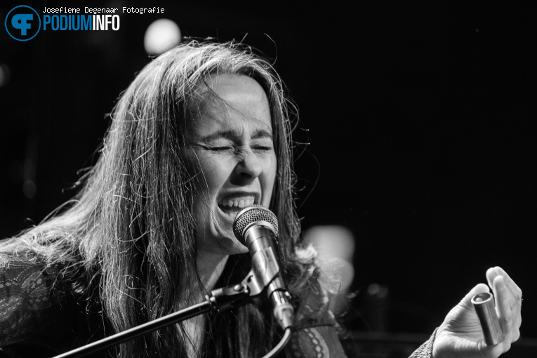 Merel van de Keer op Elles Bailey - 20/10 - TivoliVredenburg foto