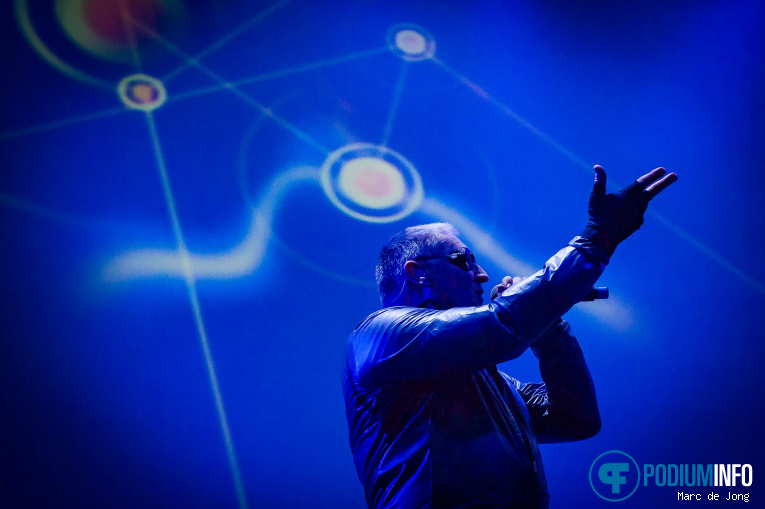 Front 242 op Front 242 - 17/10 - TivoliVredenburg foto