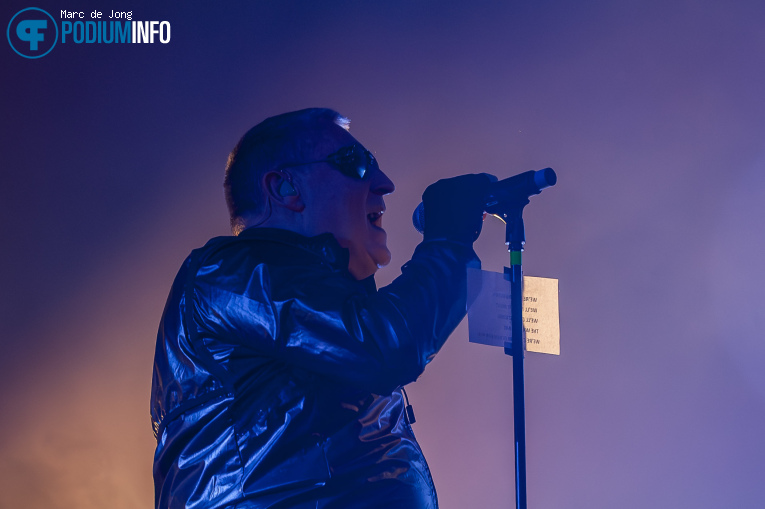 Front 242 op Front 242 - 17/10 - TivoliVredenburg foto