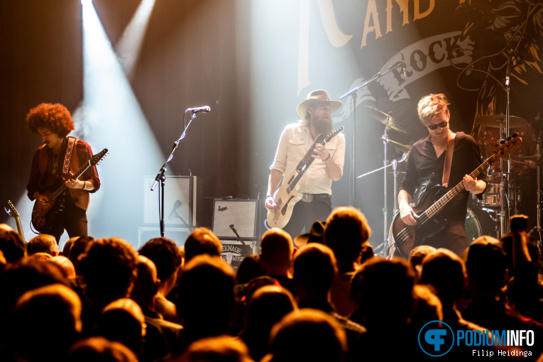 Robert Jon & The Wreck op Robert Jon & The Wreck - 30/10 - TivoliVredenburg foto