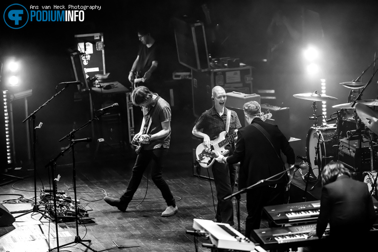 Jason Isbell & The 400 Unit op Jason Isbell & The 400 Unit - 13/11 - TivoliVredenburg foto