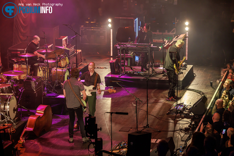 Jason Isbell & The 400 Unit op Jason Isbell & The 400 Unit - 13/11 - TivoliVredenburg foto