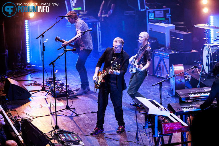 Jason Isbell & The 400 Unit op Jason Isbell & The 400 Unit - 13/11 - TivoliVredenburg foto