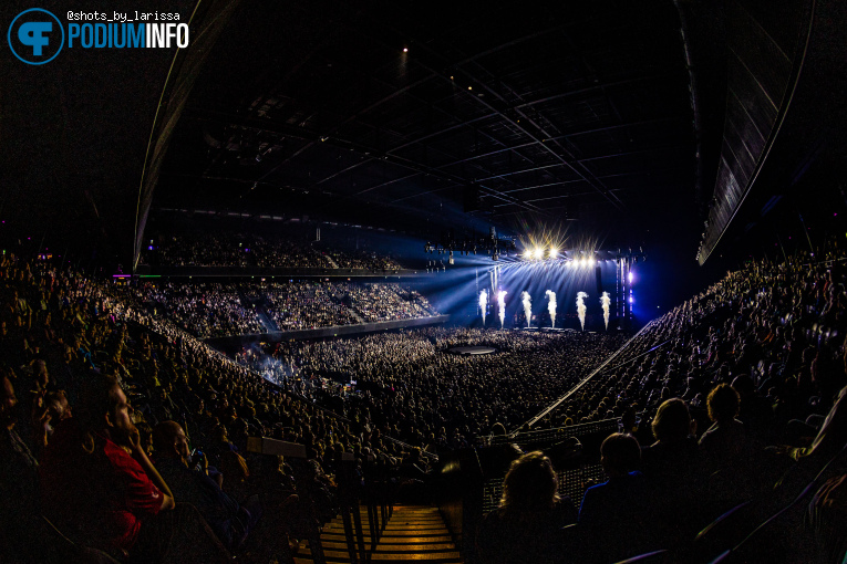 Reinier Zonneveld op Concert Of the Year - 23/11 - Ziggo Dome foto