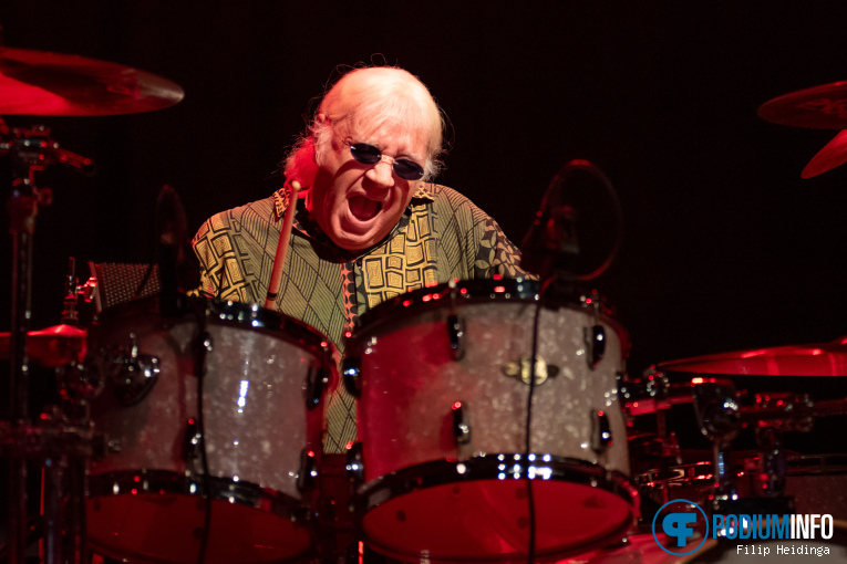 Ian Paice op Ian Paice / Purpendicular - 04/12 - Metropool foto