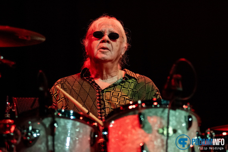 Ian Paice op Ian Paice / Purpendicular - 04/12 - Metropool foto