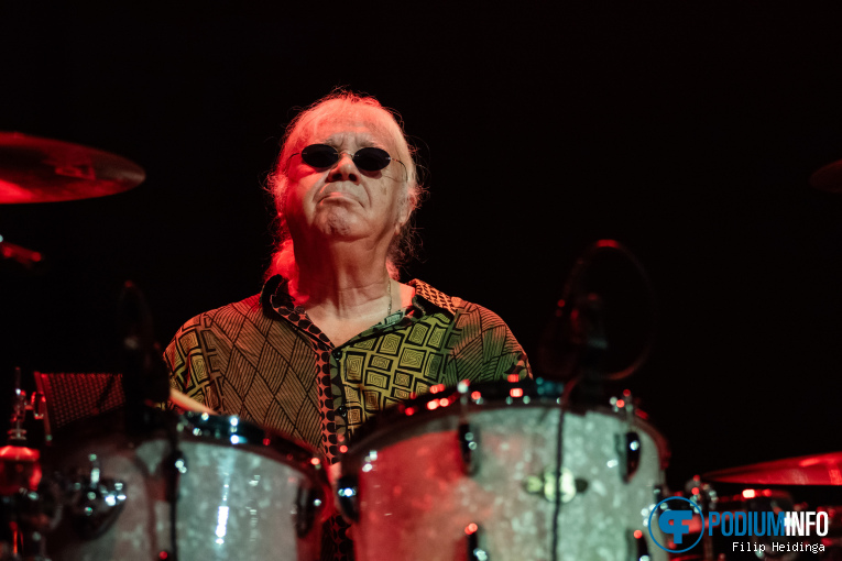 Ian Paice op Ian Paice / Purpendicular - 04/12 - Metropool foto