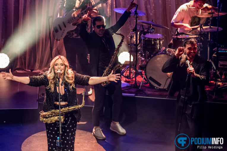 Foto Candy Dulfer in Luxor Live op 8 december 2024 op Podiuminfo. Foto ...