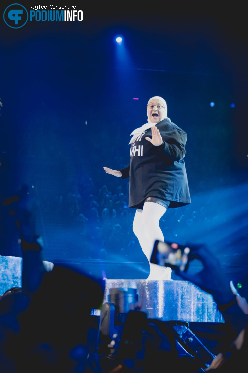 Verka Serduchka op Het Grote Songfestivalfeest - 12/12 - Ziggo Dome foto