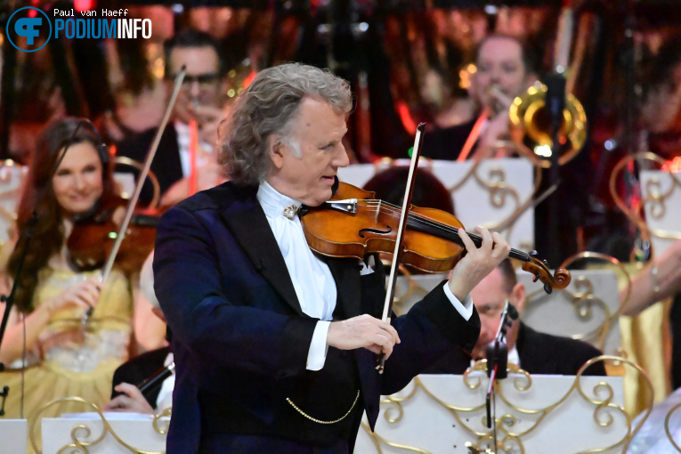 André Rieu op André Rieu Nieuwjaarsconcert - 11/01 - Ziggo Dome foto