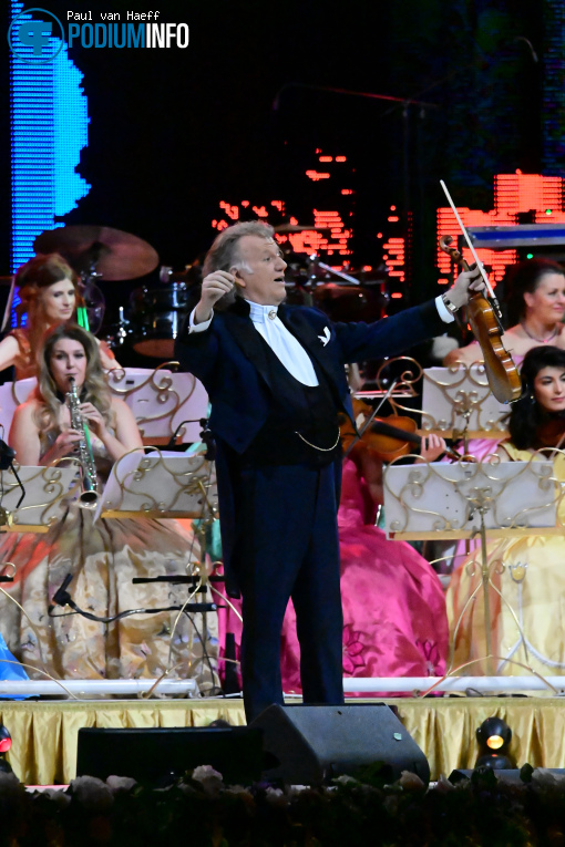 André Rieu op André Rieu Nieuwjaarsconcert - 11/01 - Ziggo Dome foto