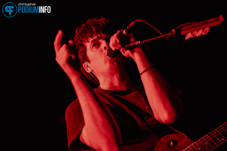 Circa Waves op Circa Waves - 11/02 - TivoliVredenburg foto