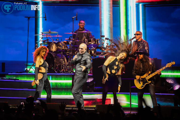 Pitbull op Pitbull - 24/02 - Ziggo Dome foto