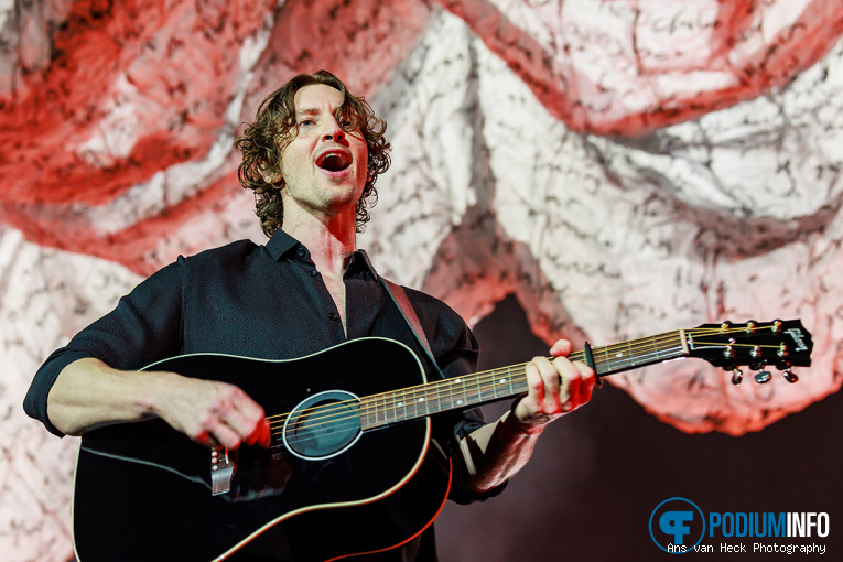 Dean Lewis op Dean Lewis - 25/02 - Ziggo Dome foto