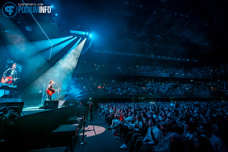 James Blunt op James Blunt - 04/03 - Ziggo Dome foto