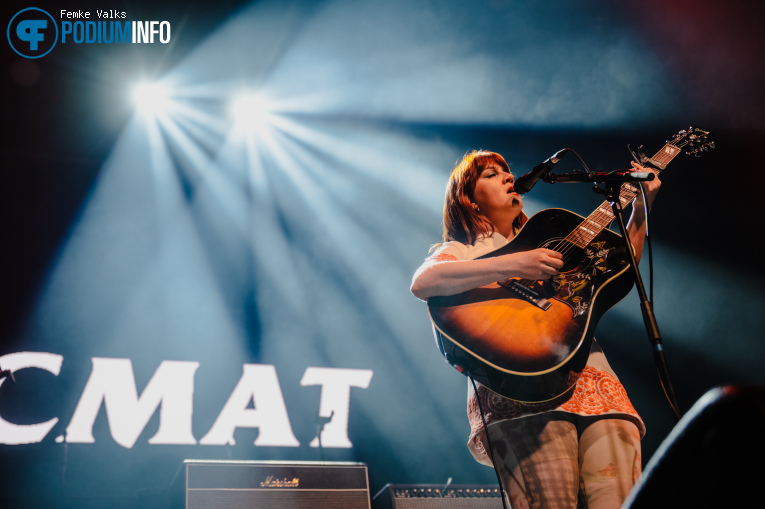 CMAT op Sam Fender - 05/03 - 013 foto