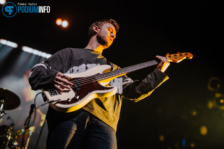 Sam Fender op Sam Fender - 05/03 - 013 foto