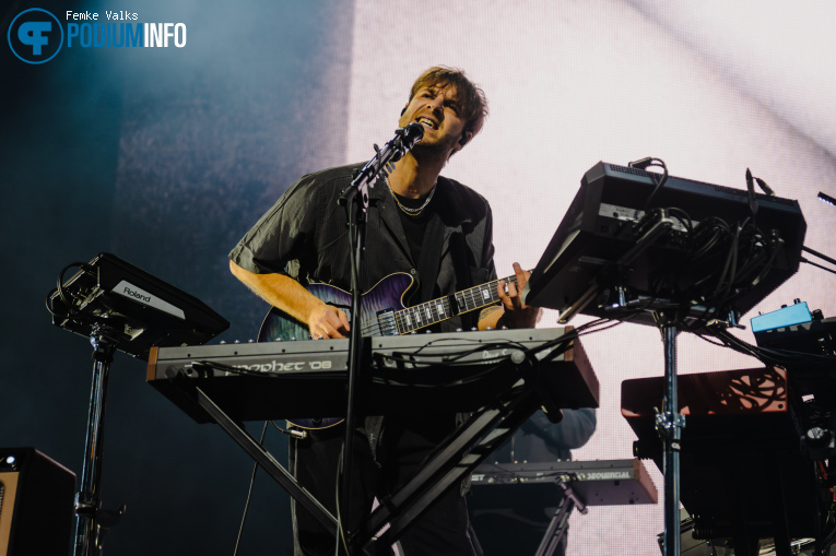 Sam Fender op Sam Fender - 05/03 - 013 foto