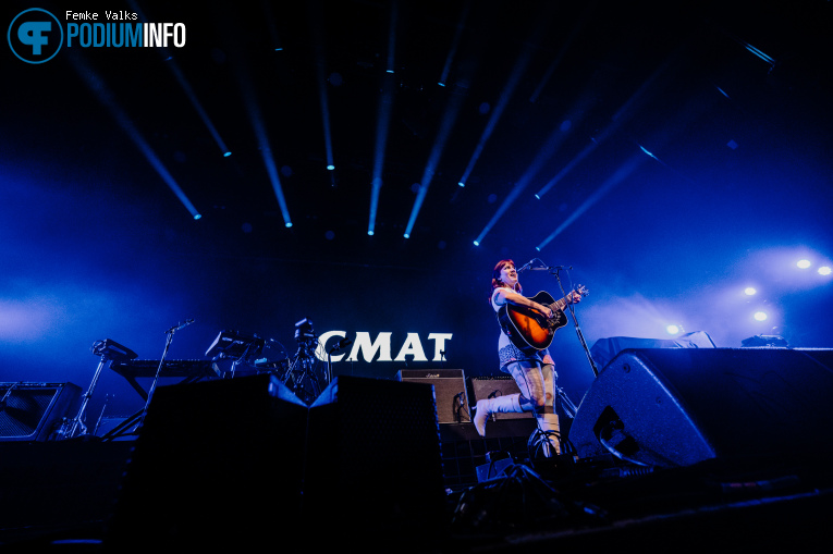 CMAT op Sam Fender - 05/03 - 013 foto