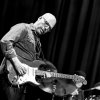 Oz Noy foto Oz Noy Trio w/ Anton Fig & Jimmy Haslip - 17/10 - Boerderij