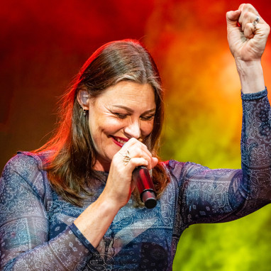 review: Zuiderpark Live: Floor Jansen - 07/09 - Zuiderparktheater Floor Jansen