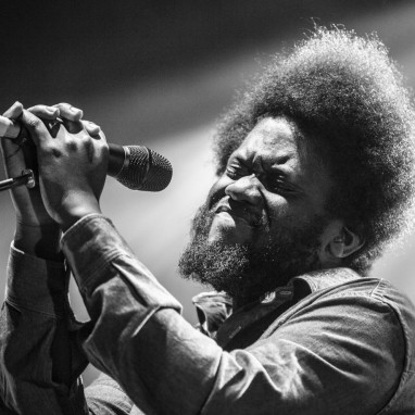 review: Michael Kiwanuka - 26/11 - AFAS Live 