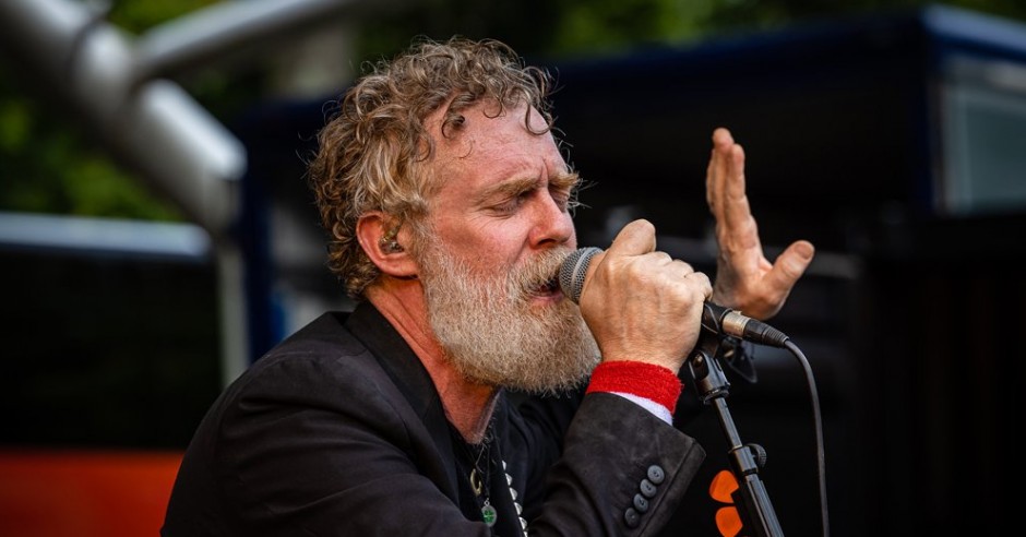 Bekijk de Zuiderpark Live: Glen Hansard - 14/06 - Zuiderparktheater foto's