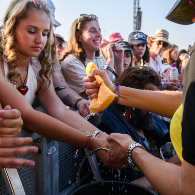 Overzicht: Deze festivals zijn afgelast of aangepast door extreme hitte (code rood)