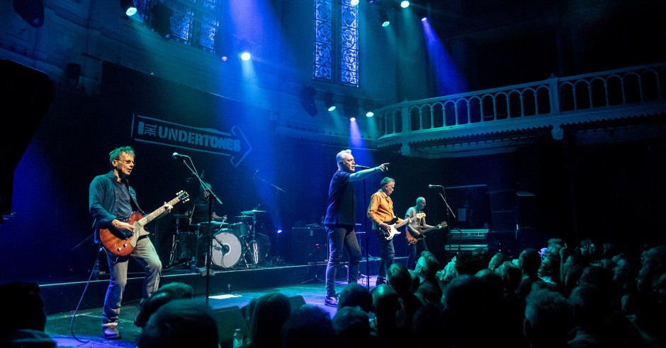 Bekijk de The Undertones - 11/09 - Paradiso foto's